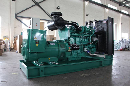 勐腊320kw康明斯柴油发电车出租组图片 勐腊320kw康明斯柴油发电车出租组图片